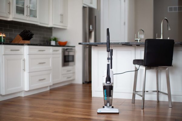 Simplicity Spiffy Broom Vacuum S60 w/ 1 Year Warranty