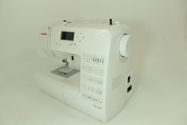 Janome DC1050 Sewing Machine