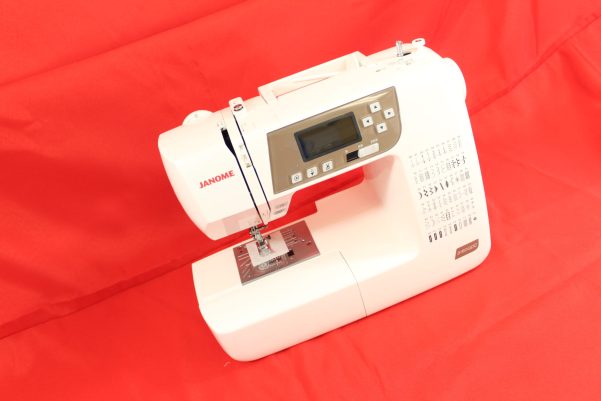 Janome 3160QDC Computerized Sewing Machine