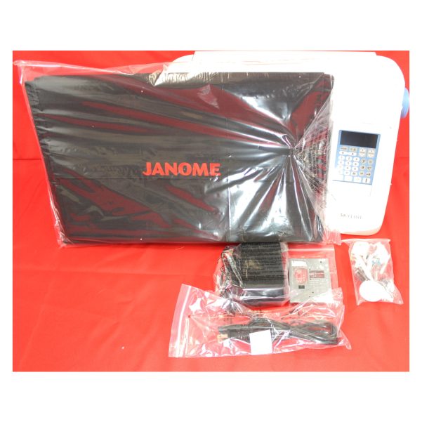 Janome Skyline S-5 Sewing Machine