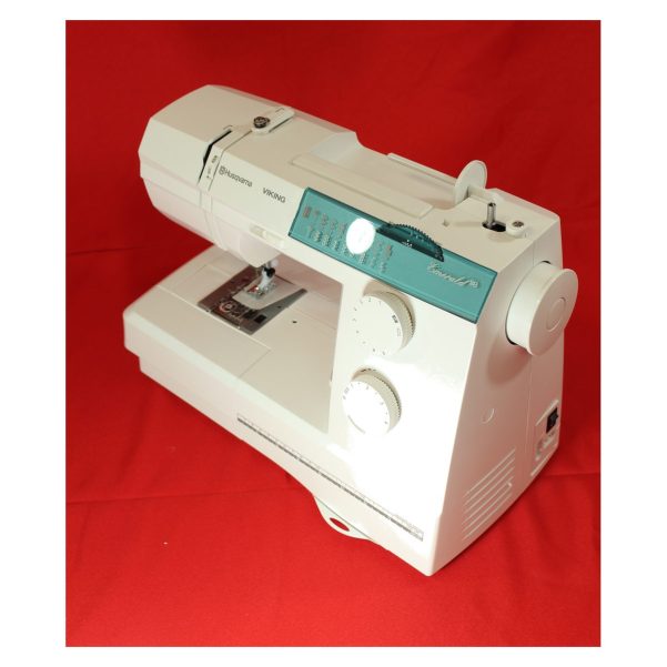 Husqvarna Viking Emerald 118 Sewing Machine