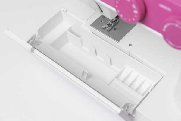 Janome 1522PG Anniversary Edition in pink!