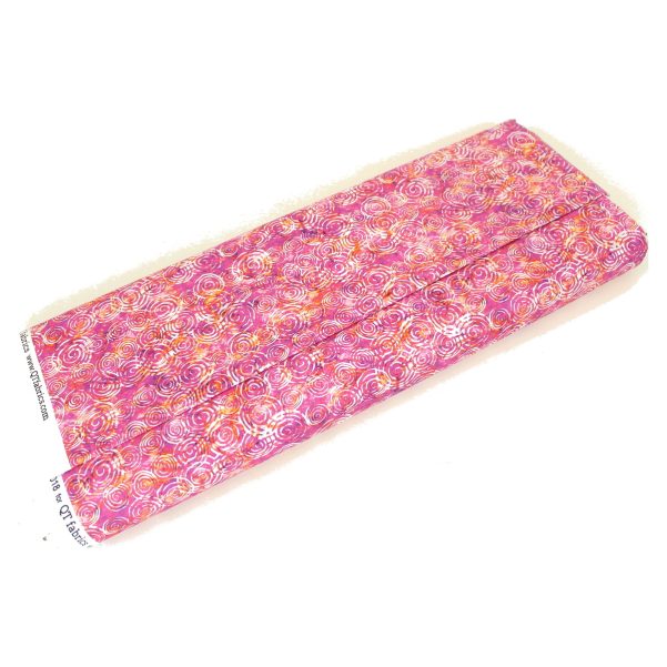 QT Fabrics Radiance Scroll - Pink